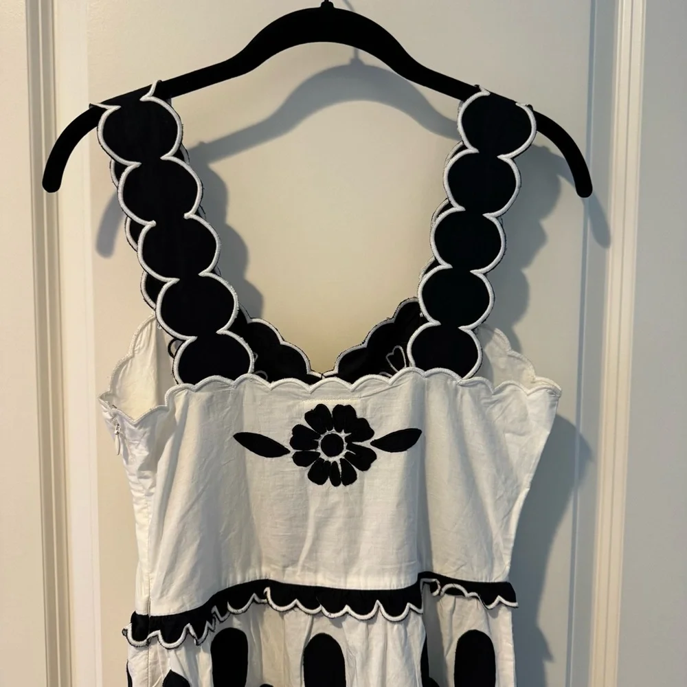 NWT Farm Rio Black & White Tiered Floral Midi Dress | XS - Picture 7 of 7